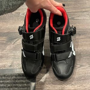 Peloton cycling shoes
